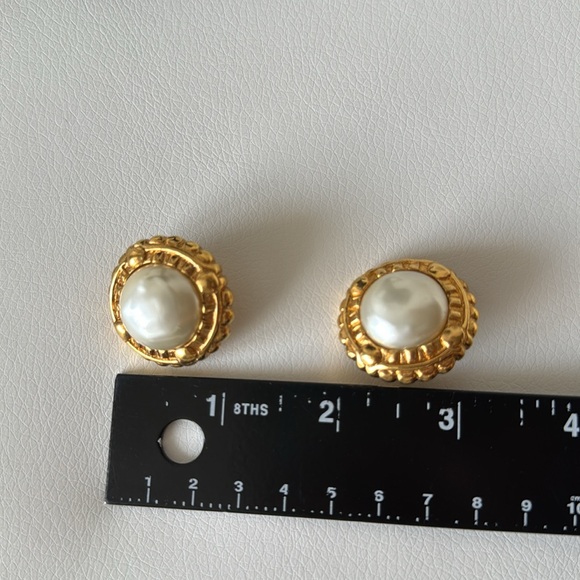 CHANEL 24K Gold Plated Faux Pearl Earrings in Very Good Used Condition - Picture 13 of 13
